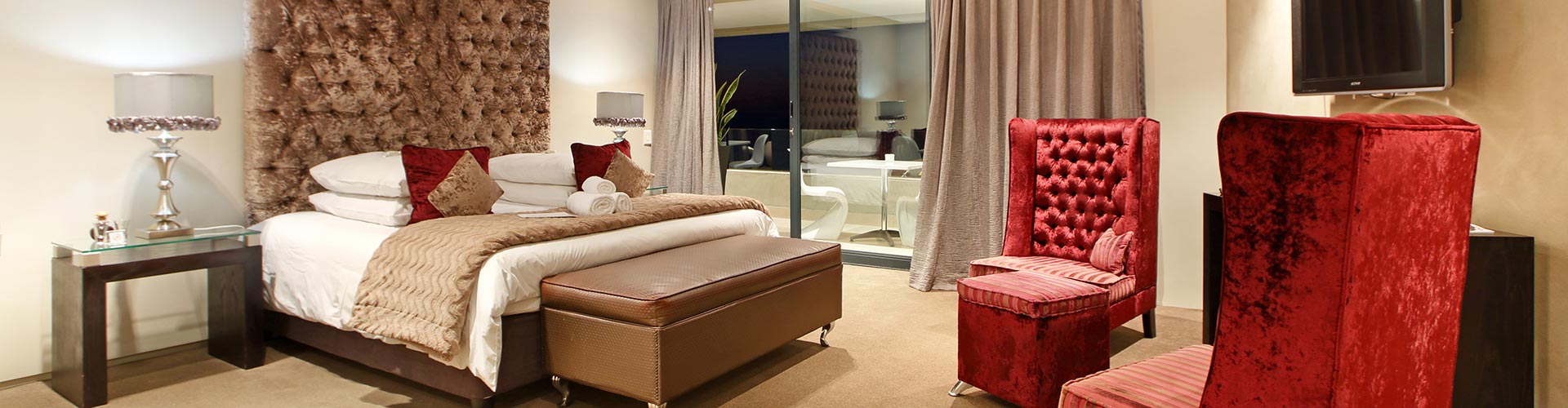 Periwinkle Luxury Room